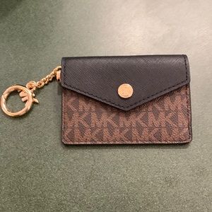⚠️LAST 1⚠️ Michael Kors Kala SM Key Ring Card Case